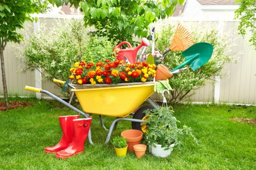 Safe and flexible payment methods for landscaping services in Stokenewington
